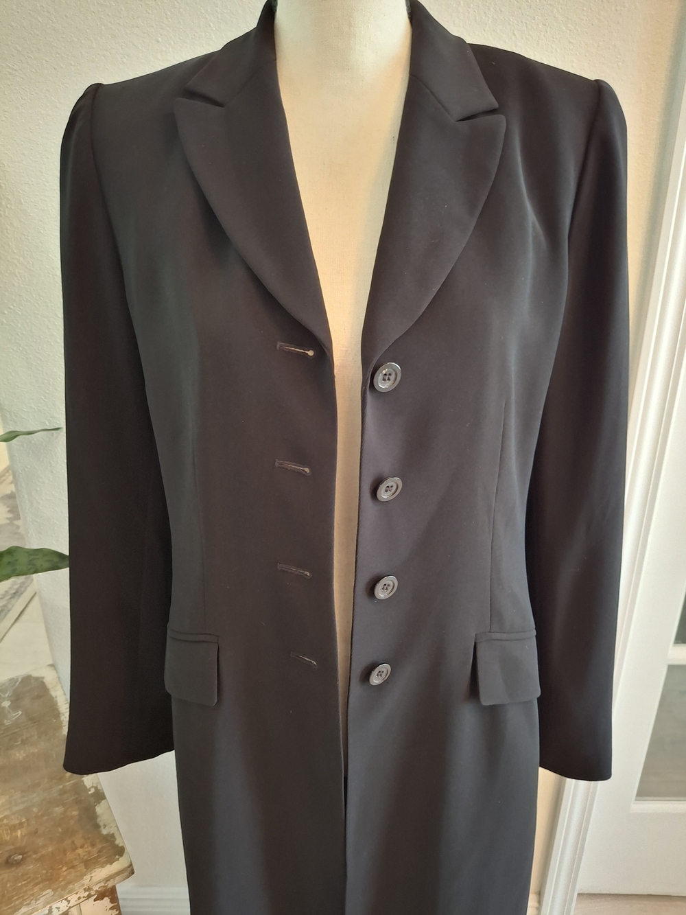Vintage Y2K Women's Black Long Trench Blazer - Tailored Single-Breasted - Picture 2 of 4